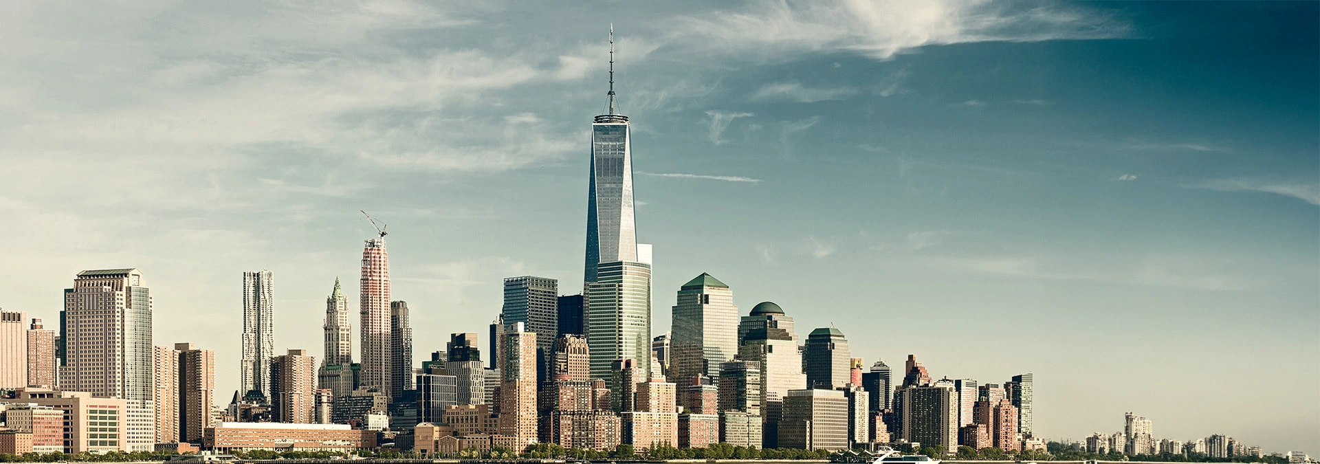 About Sue Wall Street